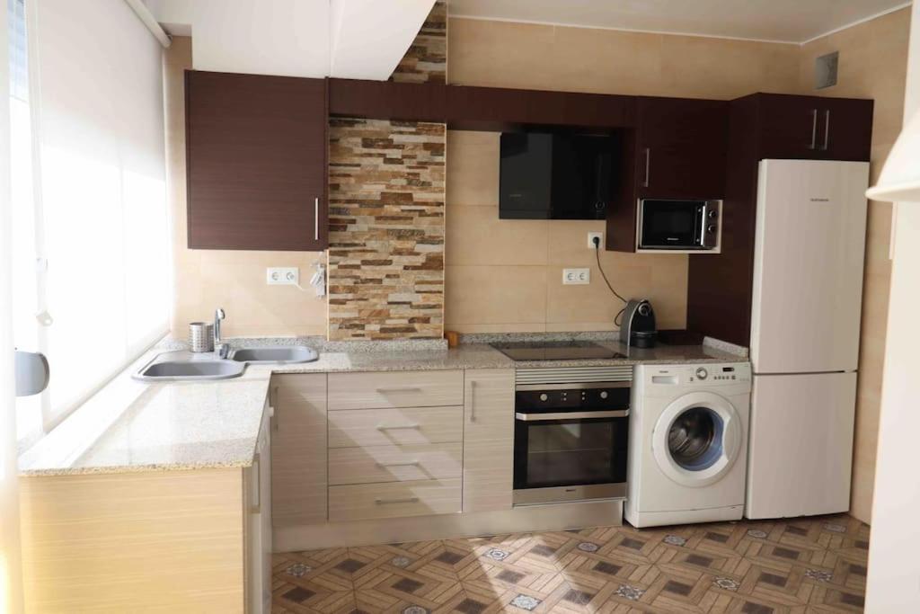 Precioso Apartamento Con Vistas Al Mar. Piscina. Valencia Ngoại thất bức ảnh