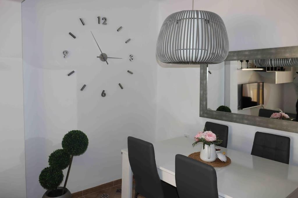 Precioso Apartamento Con Vistas Al Mar. Piscina. Valencia Ngoại thất bức ảnh