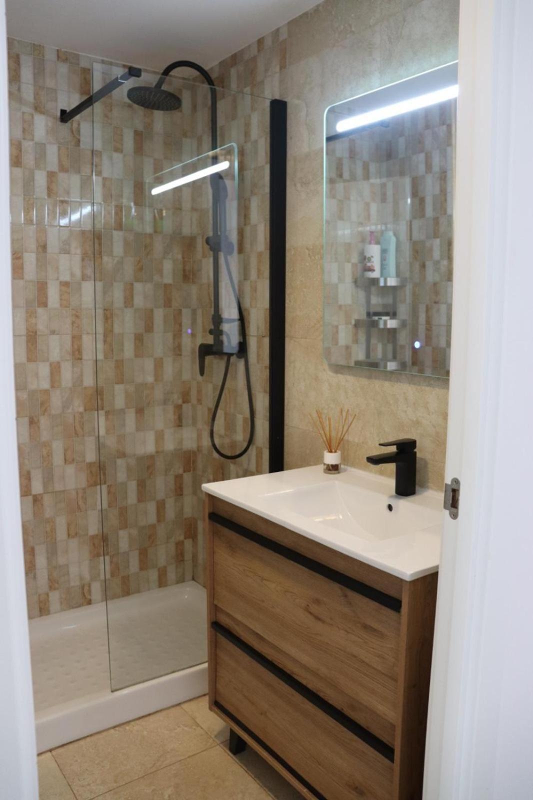 Precioso Apartamento Con Vistas Al Mar. Piscina. Valencia Ngoại thất bức ảnh